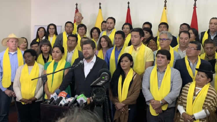 Unidad Nacional apoyara a Comunidad Ciudadana que postula a Carlos Mesa a la Presidencia.