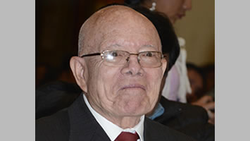 Óscar Hassenteufel Salazar