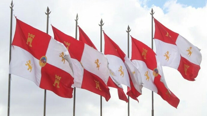 Banderas de Potosí flameando. (Foto:elpotosi.net)
