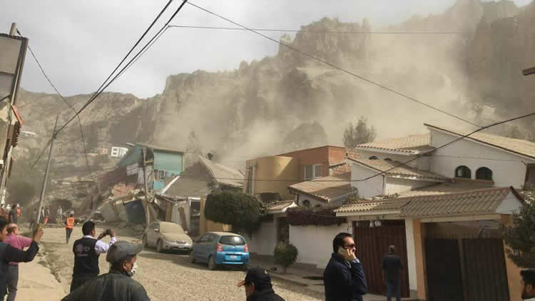 Deslizamiento en Auquisamaña de La Paz