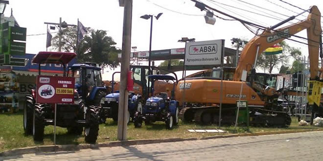 Expocruz 2015: Maquinaria agrícola tuvo buena venta.