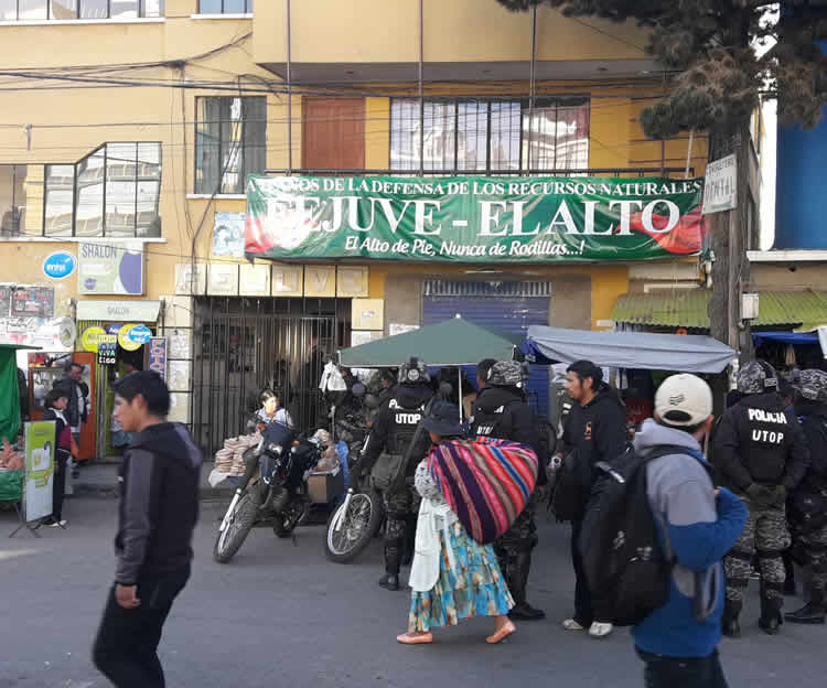 Frontis de la FEJUVE de El Alto