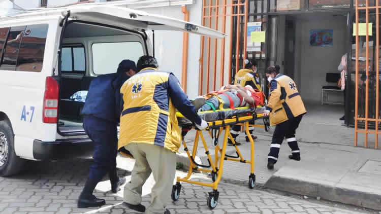 Simulacro que realizó el Hospital Corea en la ciudad de El Alto. Simulacro que realizó el Hospital Corea en la ciudad de El Alto.