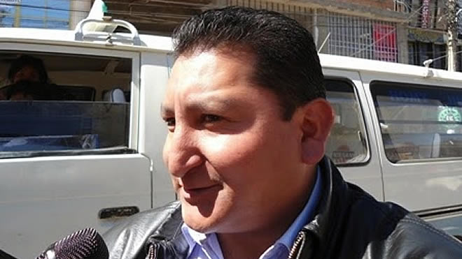 Ismael Fernández, secretario Ejecutivo de la Confederación Nacional de Choferes de Bolivia.
