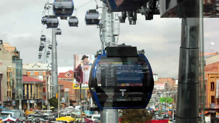 Línea Azul del Teleférico fue inaugurado en El Alto.