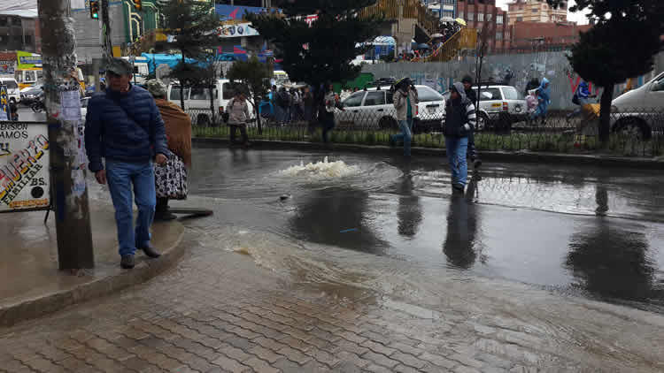 Lluvias en la ciudad de El Alto.