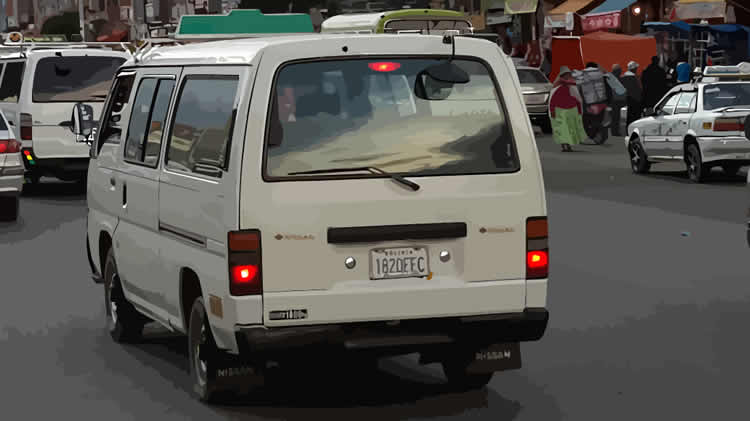 Tránsito sacará de circulación vehículos con placas estropeadas o con poca visibilidad