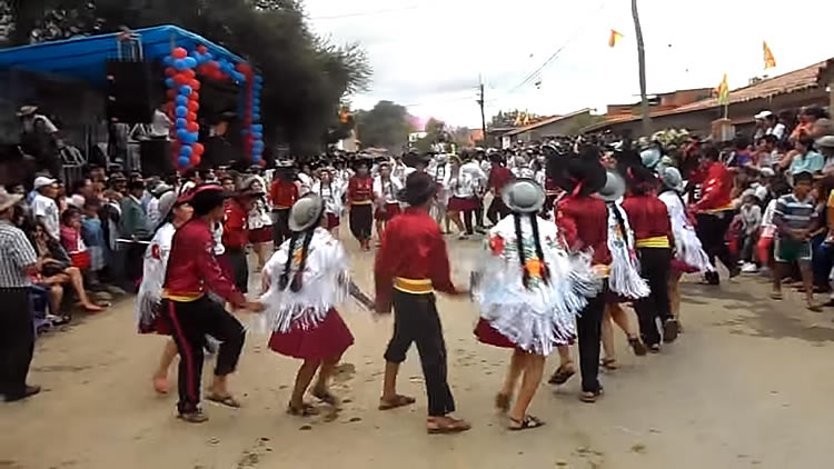 La rueda chapaca en el carnaval de Tarija