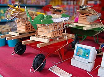 Alasitas, feria de miniaturas