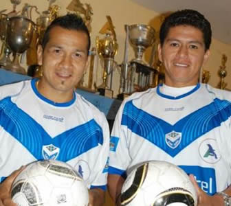 Pablo Salinas y Carlos Saucedo en San José