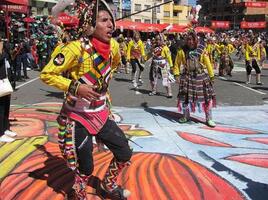 El Alto rindió honor a la “Mamita del Carmen” en la zona 16 de Julio 