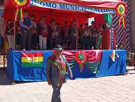 Tiahuanaco y su homenaje por los 214 años de la Revolución de La Paz