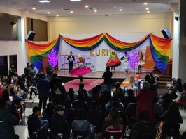 El Alto celebró su primer certamen de ‘Belleza y Cholita Transformista Kurmi’