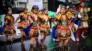Más de 2.500 estudiantes derrochan alegría en la I Entrada Autóctona Folklórica de educación especial