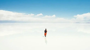 Belleza y encanto del Salar de Uyuni son destacados en Japón