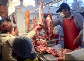 Suspenden paro y retoman ventas de carne 