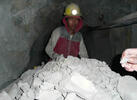 Bolivia: más del 80% de niños trabaja en tareas peligrosas