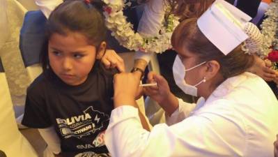 Comienza campaña de vacunación contra la poliomielitis en El Alto 
