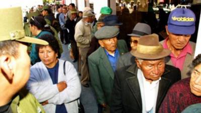 Jubilados reclaman intervención y auditorías a la Gestora Pública