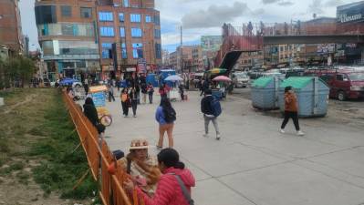 Más de 1.000 negocios rodean a la ciudadela universitaria de la UPEA